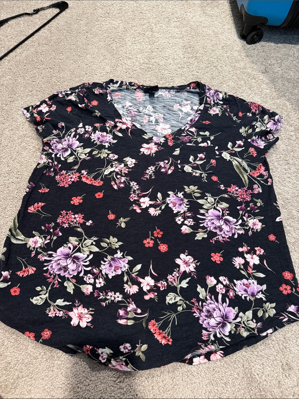 torrid Black V-Neck Short Sleeve Top with Pink & Lavender Floral Print